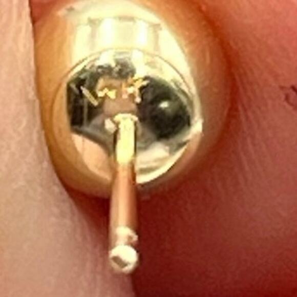 Designer Signed 14k Yellow Gold 5.5mm Ball Stud Earrings .40 grams - Picture 4 of 12